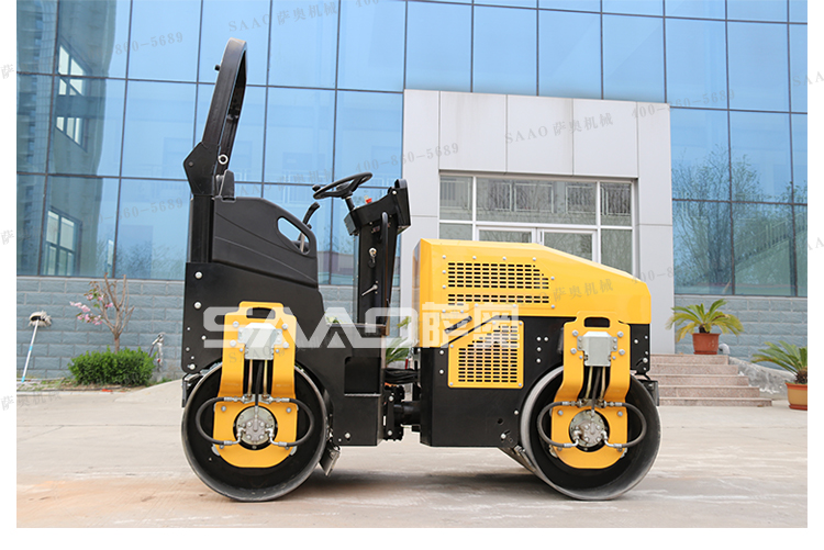 小型壓路機型號眾多，看內(nèi)行人是怎么選擇的